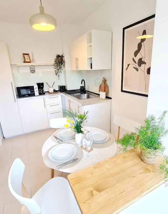 Harmony Plaza Apartment 2Br Bucharest