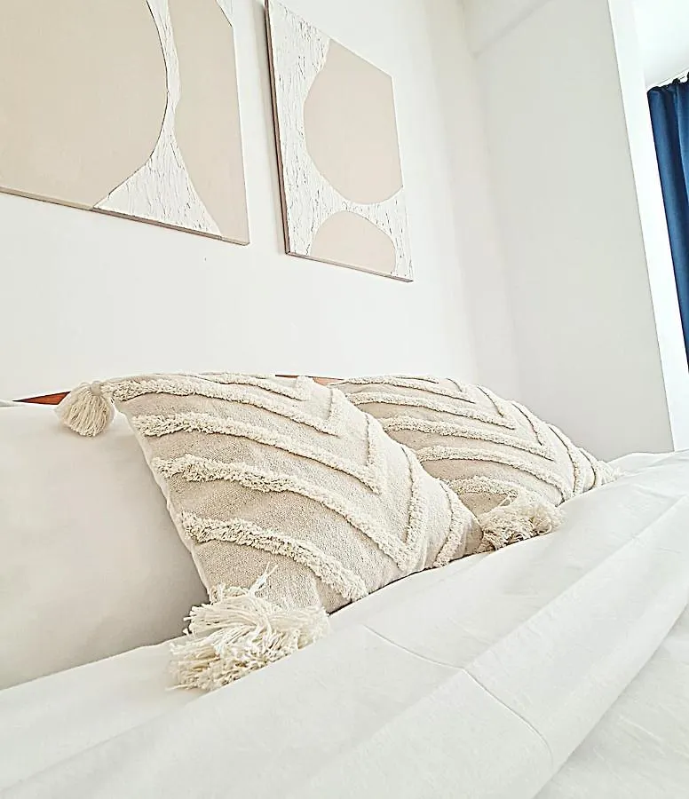 Harmony Plaza Apartment 2Br Bucharest