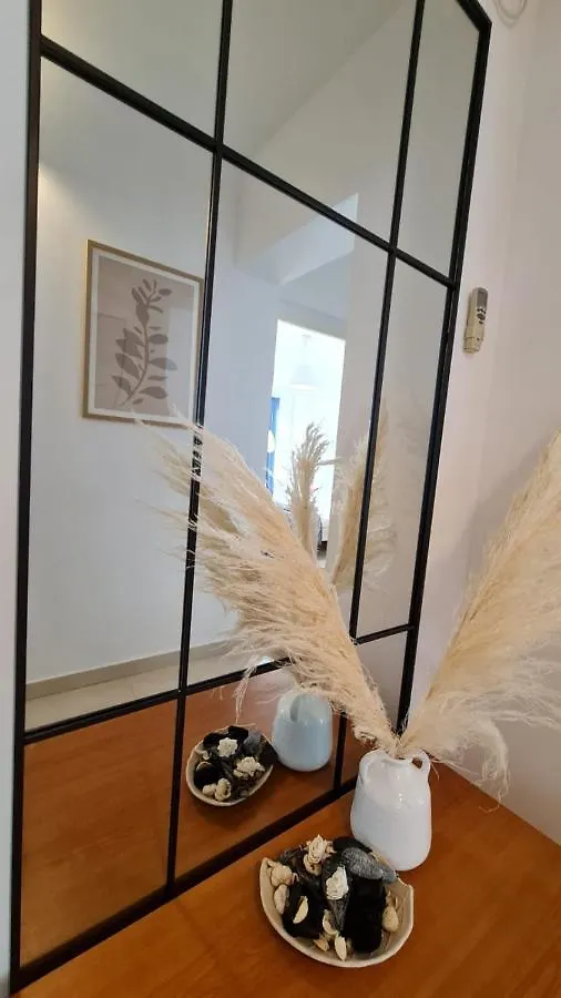 Harmony Plaza Apartment 2Br Bucharest