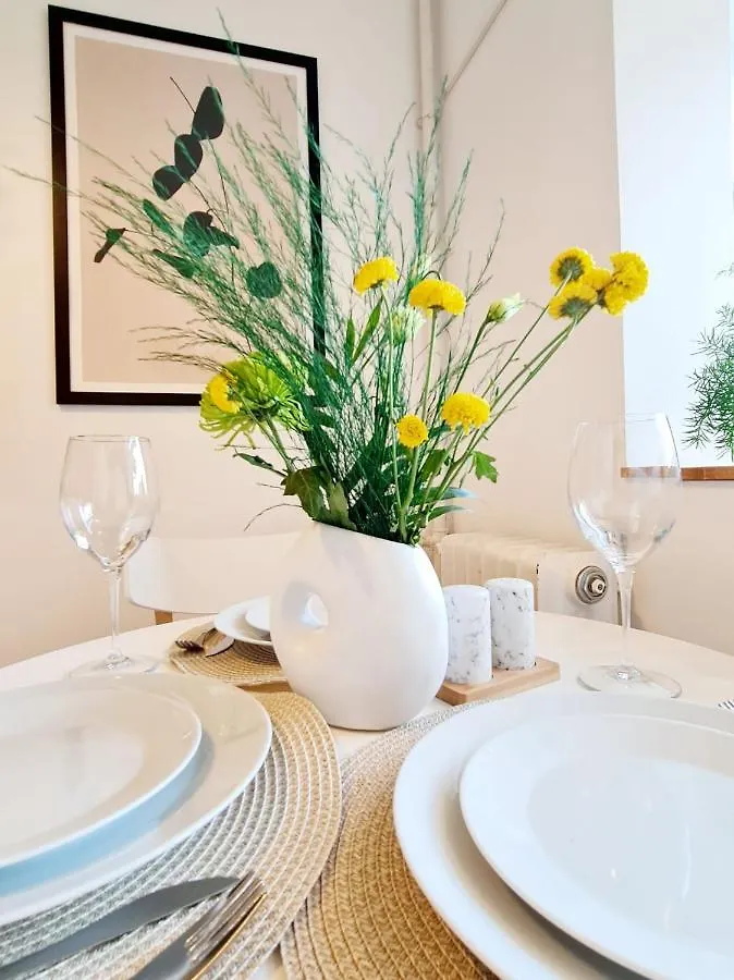 Harmony Plaza Apartment 2Br Bucharest